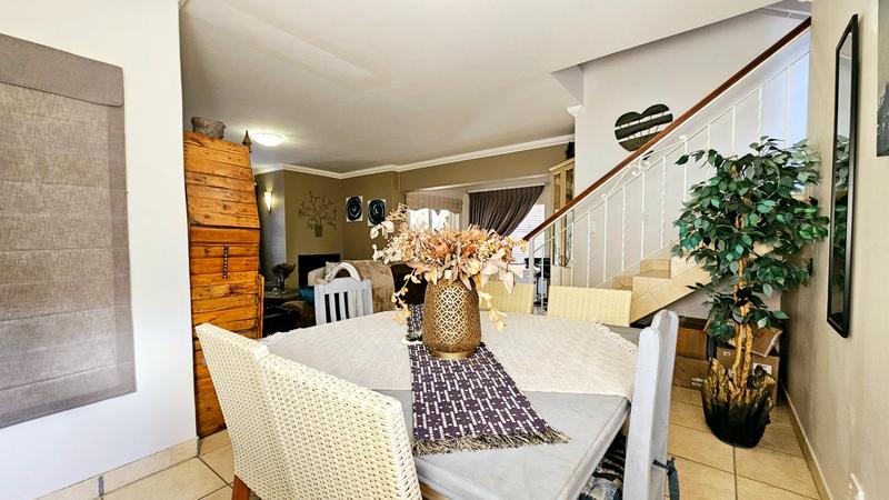 3 Bedroom Property for Sale in Island View Western Cape